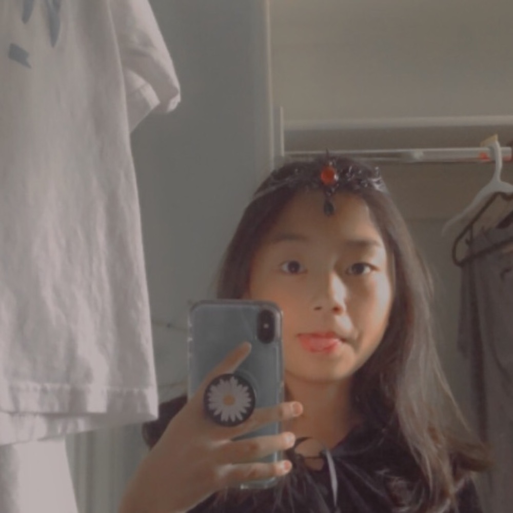 Meet your Posher, Lea